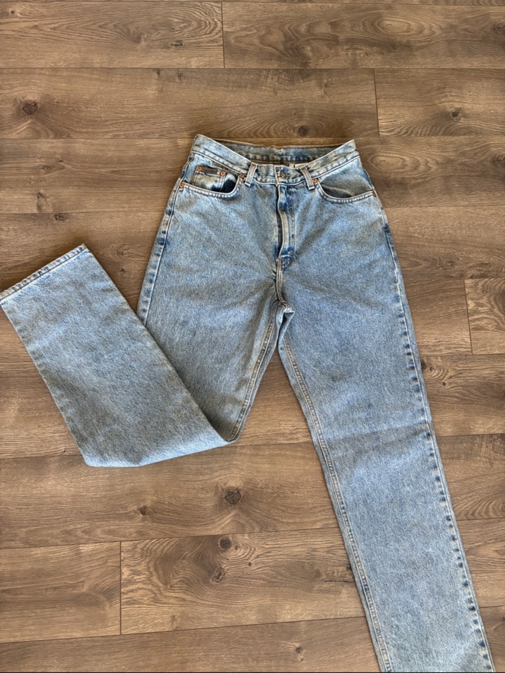 Calvin Klein Jeans Light Wash High-Rise Straight Jeans